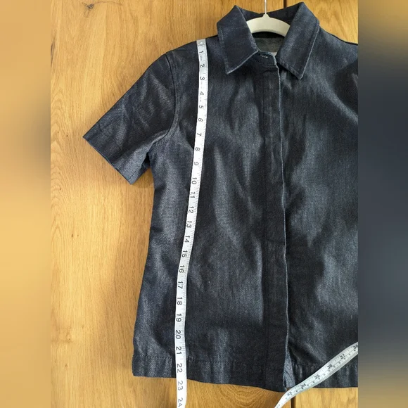 Zara Women's Denim Short Sleeve Shirt - Picture 7 of 7